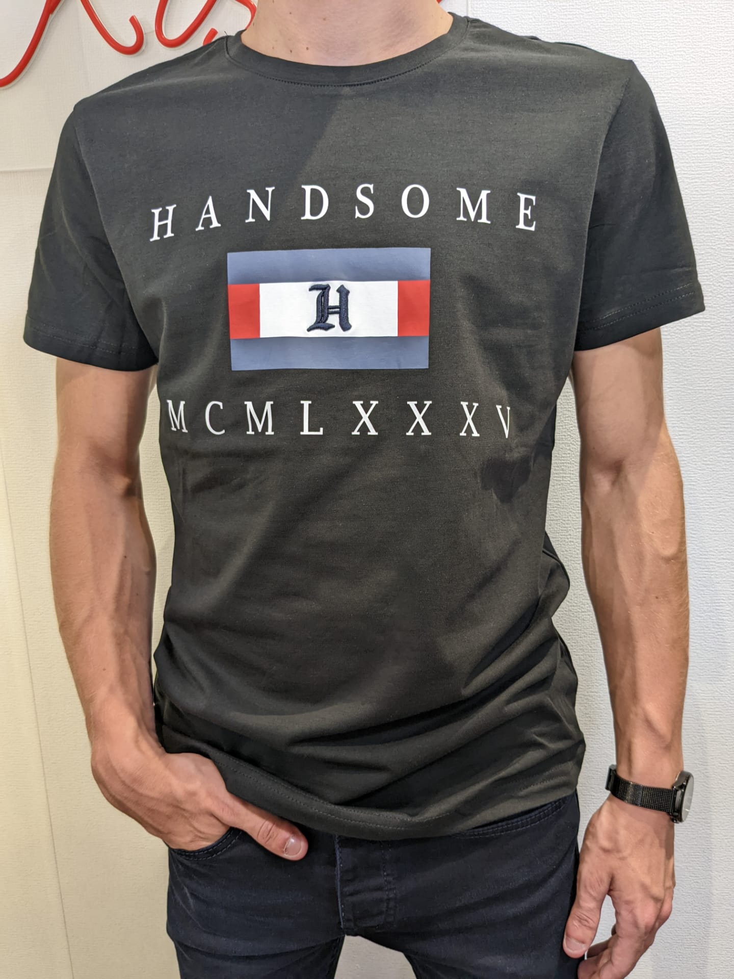 T Shirt Handsome 1